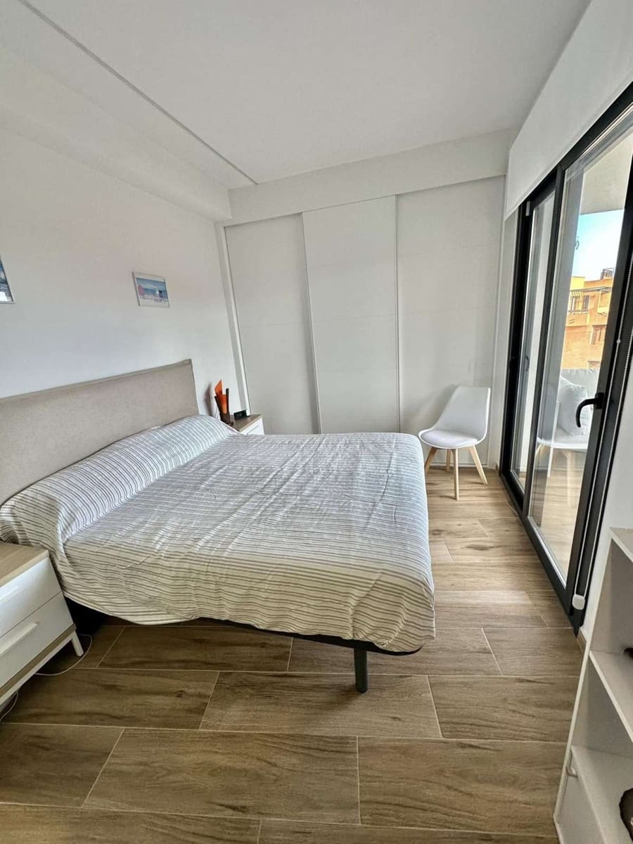 2 bedroom Apartment for sale in Villamartin with pool - € 228,700 (Ref: 9338725)