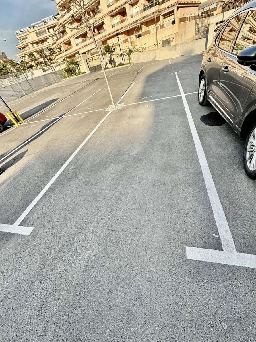 2 bedroom Apartment for sale in Villamartin with pool - € 228,700 (Ref: 9338725)