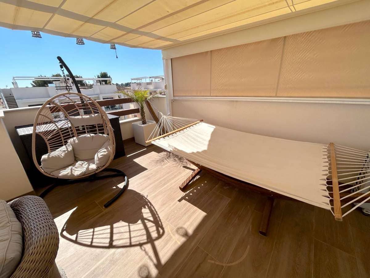 2 soveværelse Lejlighed til salg i Torrevieja med garage - € 299.000 (Ref: 9338748)