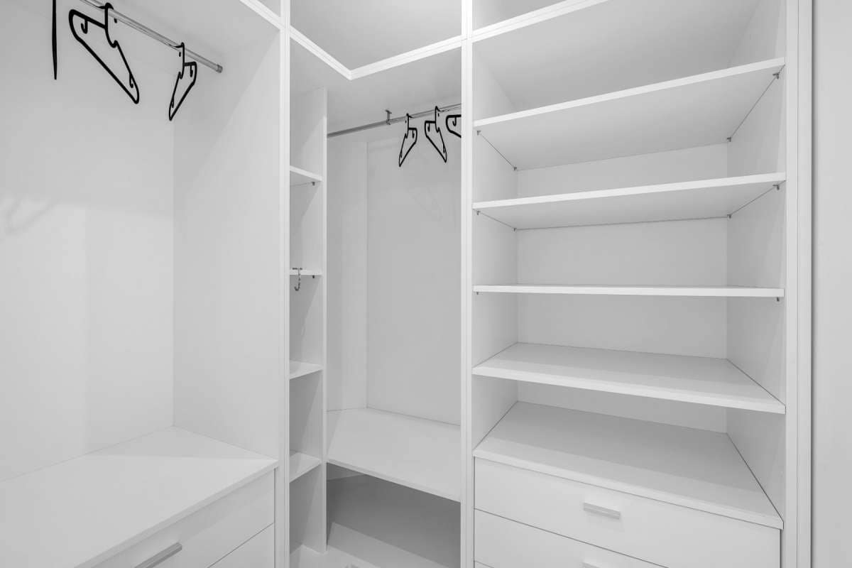 4 sypialnia Willa na sprzedaż w Los Alcazares z basenem garażem - 649 000 € (Ref: 9401198)