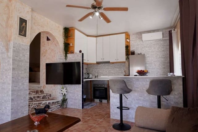 Chalet de 5 habitaciones en Ciudad Quesada, Rojales en venta con garaje - 458.000 € (Ref: 9401206)