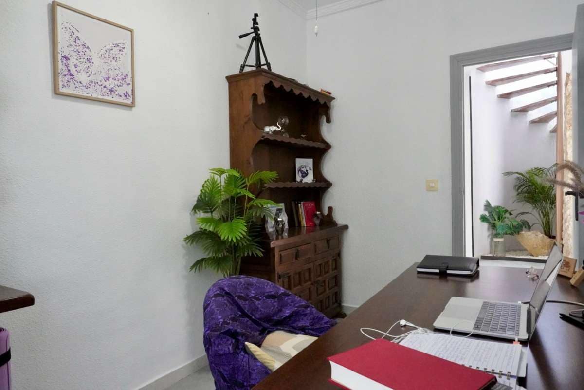 5 bedroom Villa for sale in Ciudad Quesada with garage - € 458,000 (Ref: 9401206)