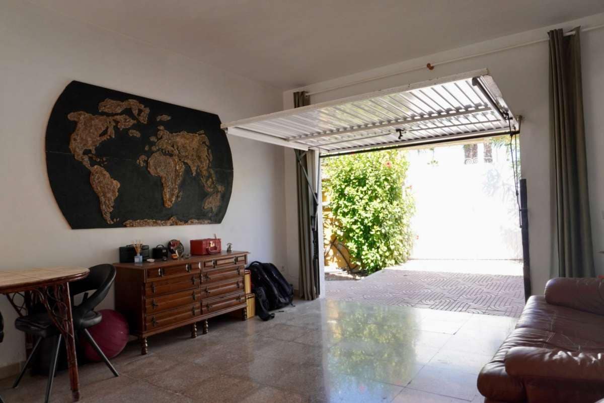 5 bedroom Villa for sale in Ciudad Quesada with garage - € 458,000 (Ref: 9401206)