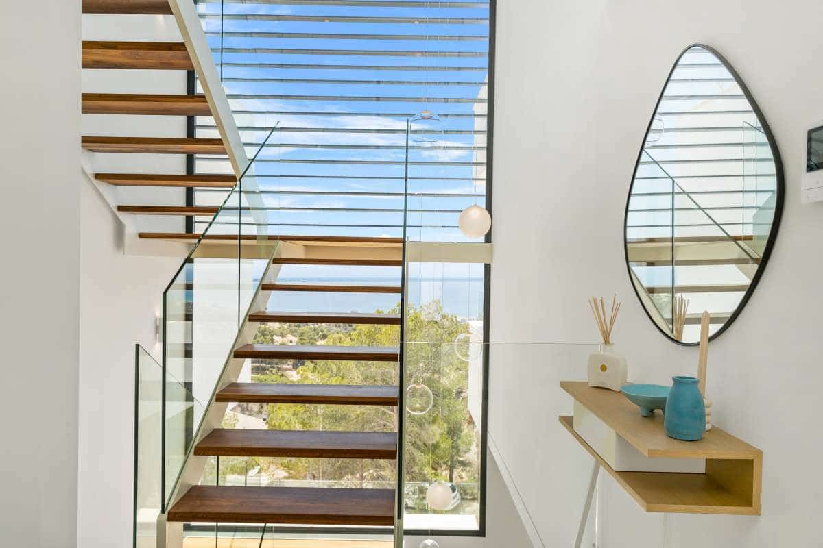 4 bedroom Villa for sale in Altea - € 2,135,000 (Ref: 9401219)