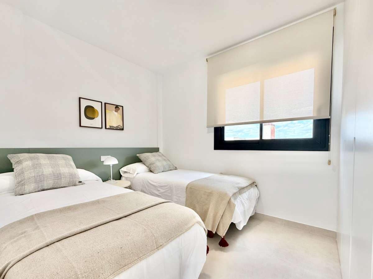 3 slaapkamer Penthouse te koop in Cox met garage - € 239.000 (Ref: 9401239)