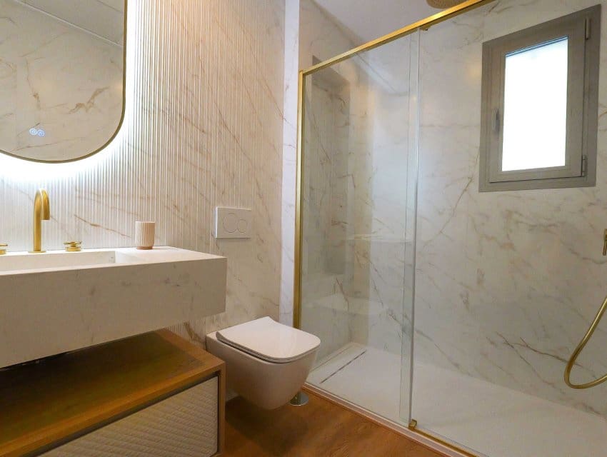 2 sypialnia Apartament na sprzedaż w La Manga del Mar Menor z basenem - 473 000 € (Ref: 9596890)