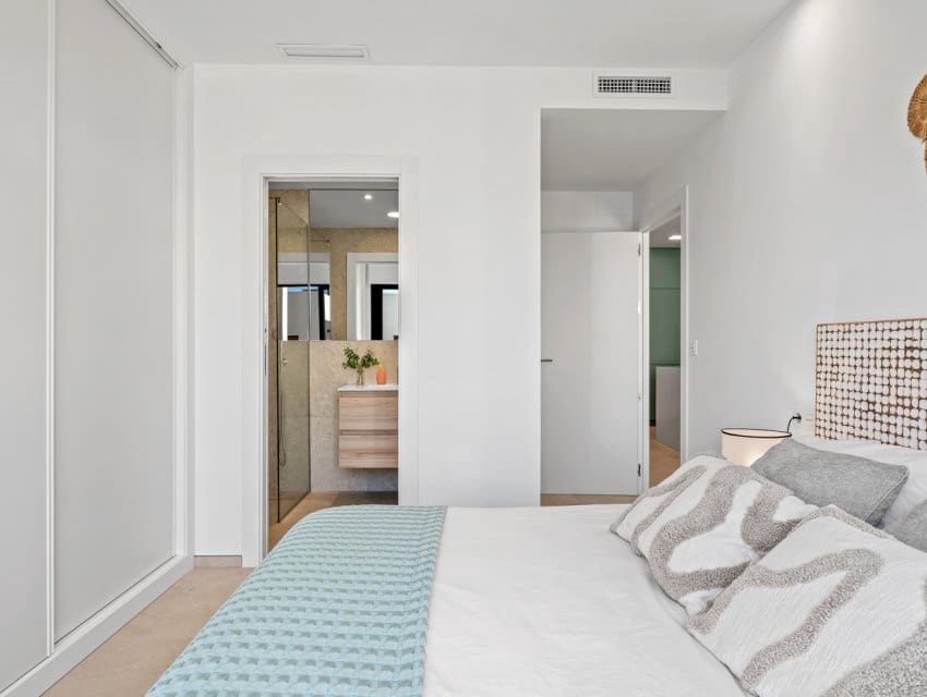 Chalet de 3 habitaciones en Los Alcázares en venta - 599.000 € (Ref: 9596903)