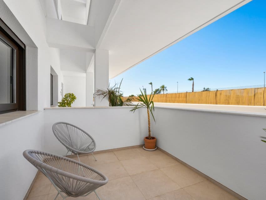 Chalet de 3 habitaciones en Los Alcázares en venta - 599.000 € (Ref: 9596903)