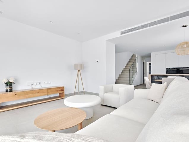 3 makuuhuone Huvila myytävänä paikassa Los Montesinos - 450 000 € (Ref: 9596904)