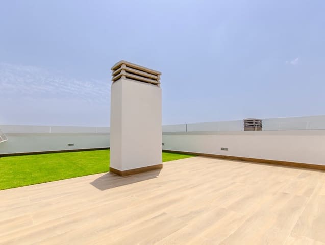 Chalet de 3 habitaciones en Orihuela Costa, Orihuela en venta - 415.000 € (Ref: 9596907)