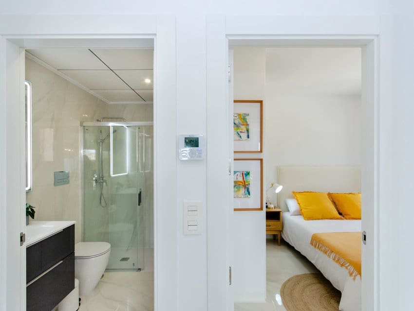 Chalet de 3 habitaciones en Orihuela Costa en venta - 415.000 € (Ref: 9596907)