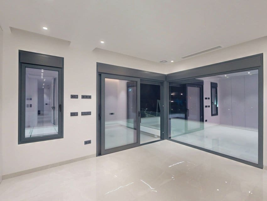 3 bedroom Villa for sale in Finestrat - € 1,200,000 (Ref: 9596912)