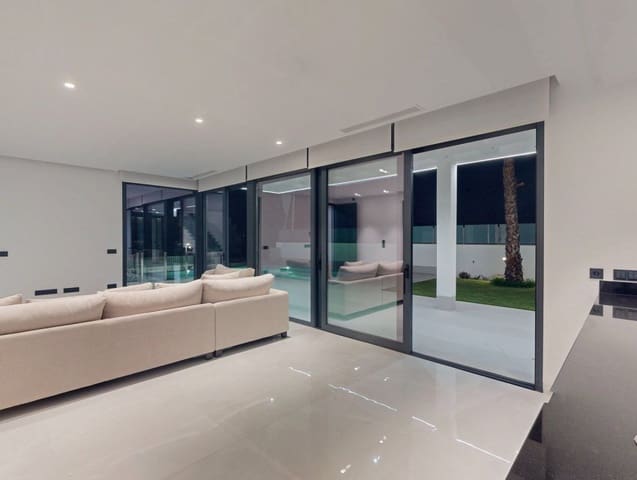 3 makuuhuone Huvila myytävänä paikassa Golf Bahía, Finestrat - 1 200 000 € (Ref: 9596912)