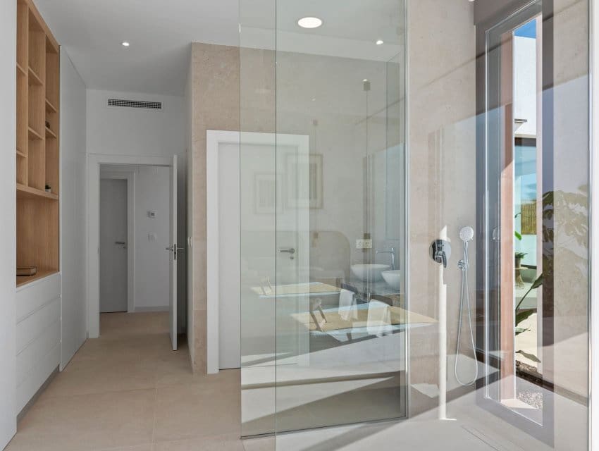 Chalet de 3 habitaciones en Los Alcázares en venta - 559.900 € (Ref: 9596914)