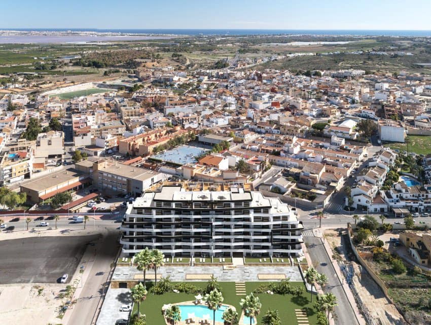 2 Zimmer Apartment zu verkaufen in San Miguel de Salinas mit Pool - 244.000 € (Ref: 9596985)