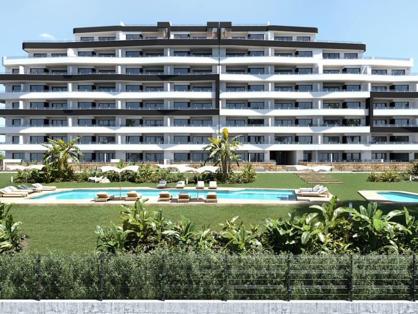 2 Zimmer Apartment zu verkaufen in San Miguel de Salinas mit Pool - 244.000 € (Ref: 9596985)