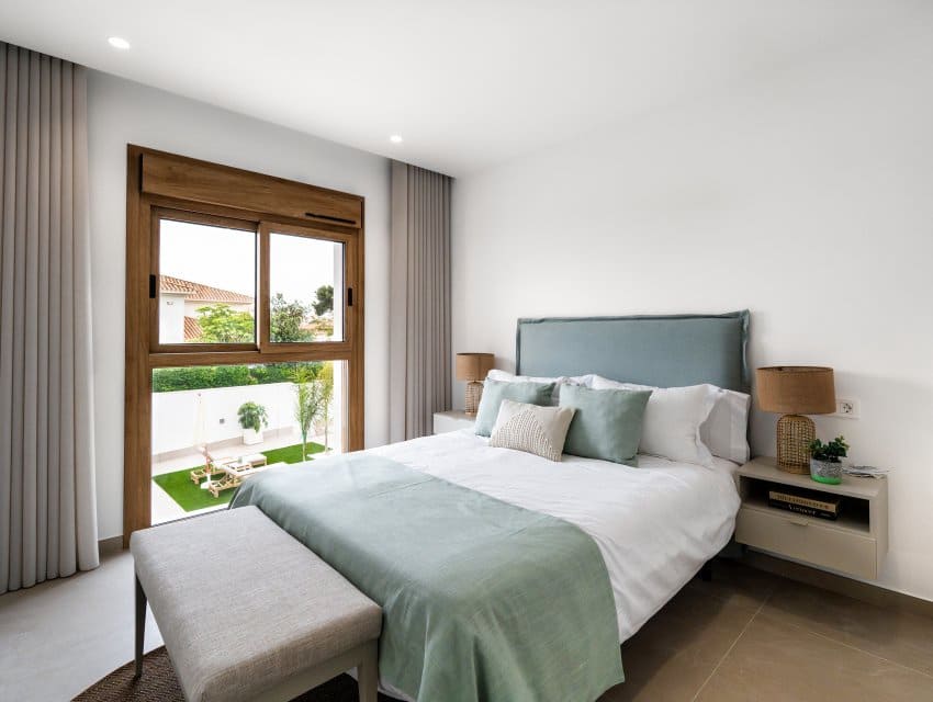 4 makuuhuone Huvila myytävänä paikassa Orihuela Costa mukana uima-altaan - 1 350 000 € (Ref: 9596989)