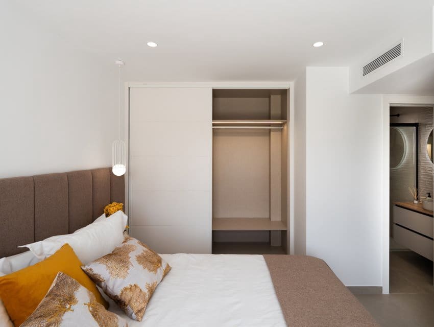 4 makuuhuone Huvila myytävänä paikassa Orihuela Costa mukana uima-altaan - 1 350 000 € (Ref: 9596989)