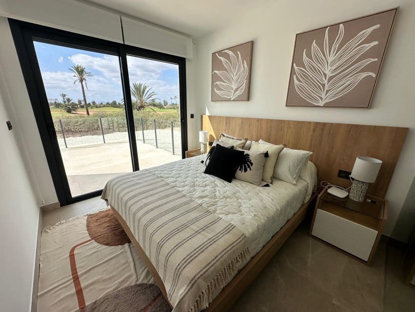 Apartamento de 3 habitaciones en Los Alcázares en venta con piscina - 359.000 € (Ref: 9596990)