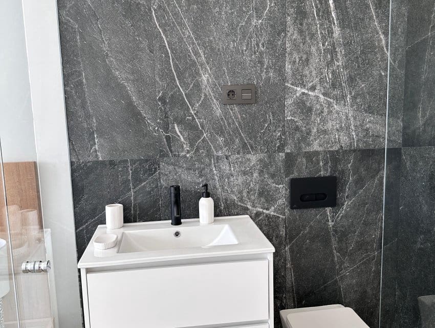 Apartamento de 3 habitaciones en Los Alcázares en venta con piscina - 359.000 € (Ref: 9596990)