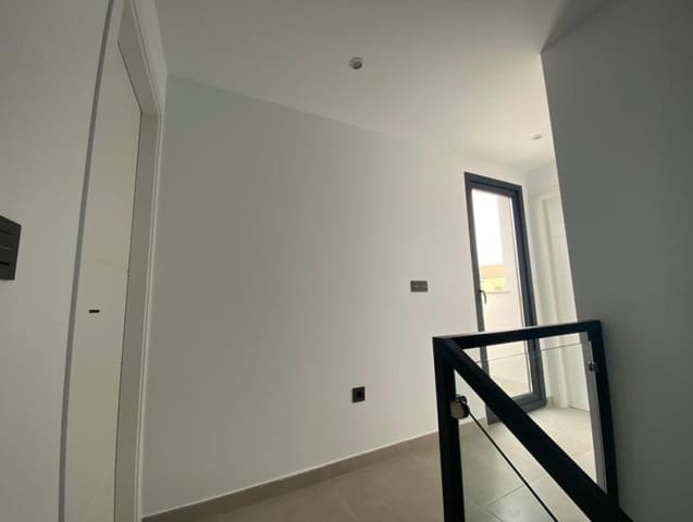 3 quarto Moradia para venda em Las Lomas de Rame - Bahía Bella, Los Alcázares - 419 900 € (Ref: 9596996)