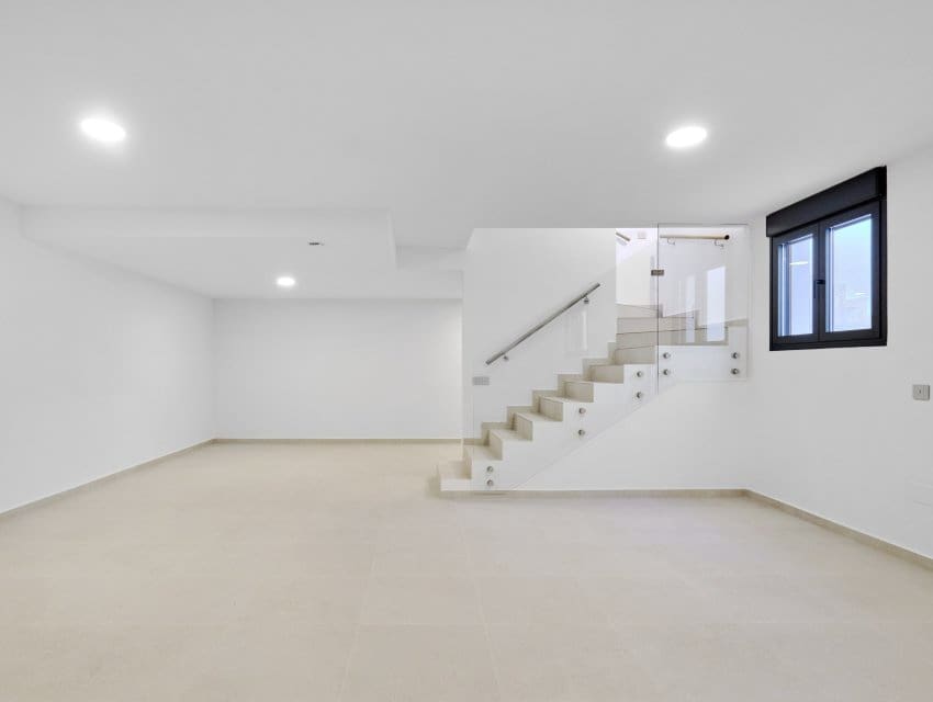 3 soveværelse Villa til salg i San Miguel de Salinas - € 649.000 (Ref: 9597005)