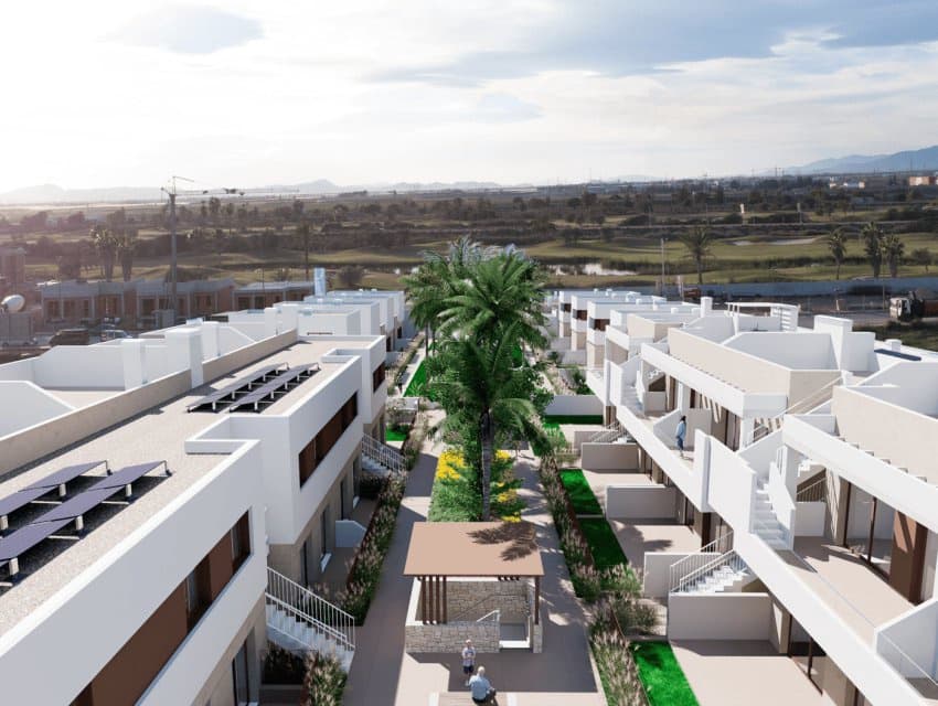 3 sypialnia Bungalow na sprzedaż w Los Alcazares z basenem - 489 000 € (Ref: 9597025)