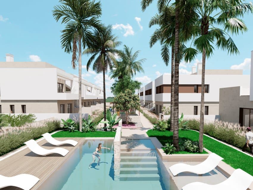 3 sypialnia Bungalow na sprzedaż w Los Alcazares z basenem - 489 000 € (Ref: 9597025)