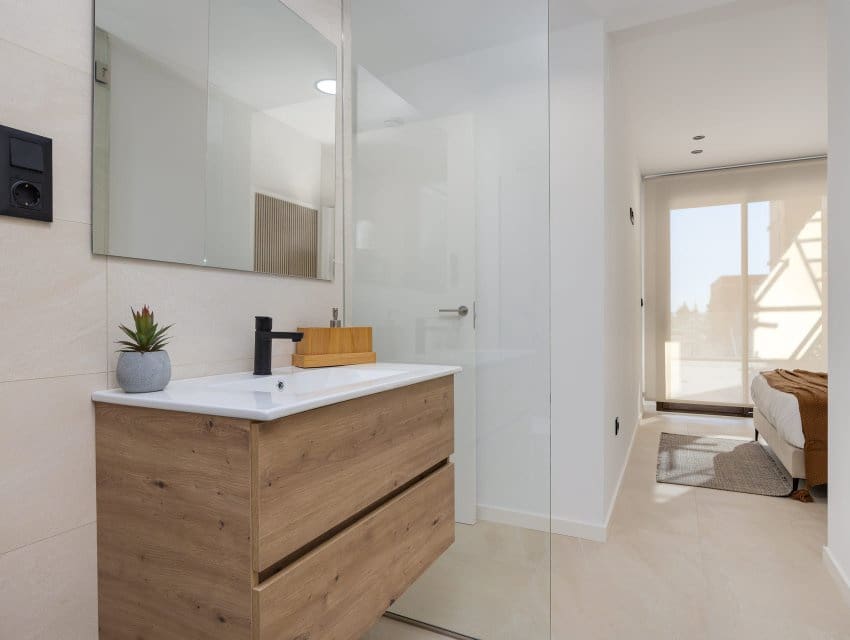 3 Zimmer Apartment zu verkaufen in Los Alcazares mit Pool - 325.000 € (Ref: 9597041)