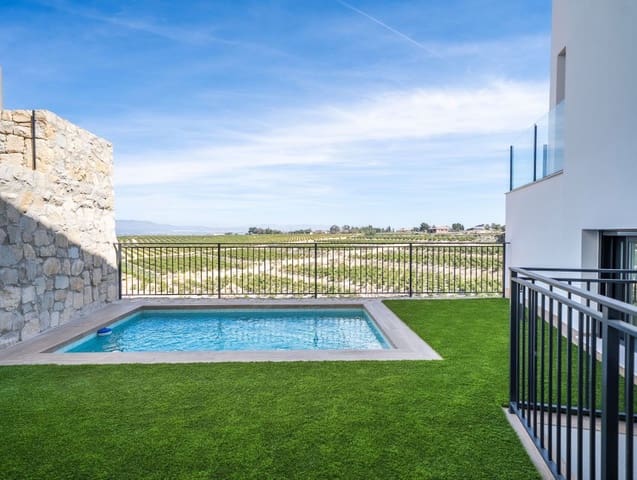 Pareado de 3 habitaciones en Algorfa en venta - 473.000 € (Ref: 9597069)