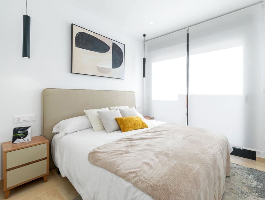 2 soveværelse Bungalow til salg i Torrevieja med swimmingpool - € 329.900 (Ref: 9597072)