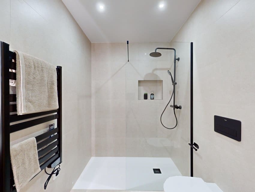 2 slaapkamer Penthouse te koop in Cabo Roig met zwembad - € 440.000 (Ref: 9597096)