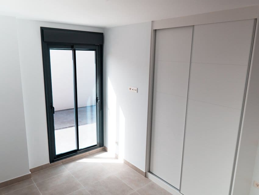 3 makuuhuone Huvila myytävänä paikassa Polop - 620 000 € (Ref: 9597127)