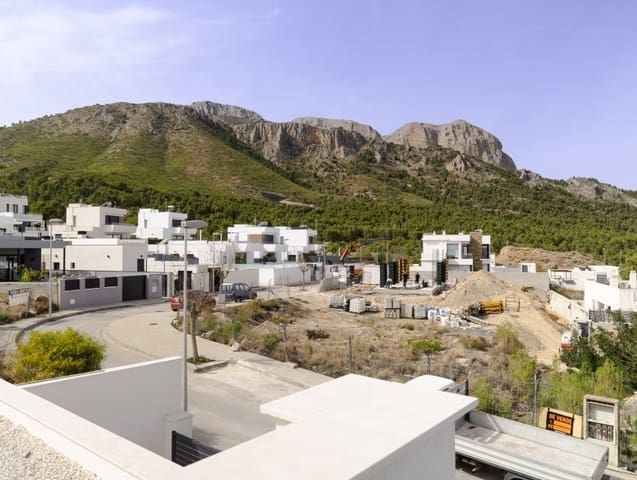 3 makuuhuone Huvila myytävänä paikassa Polop - 620 000 € (Ref: 9597127)