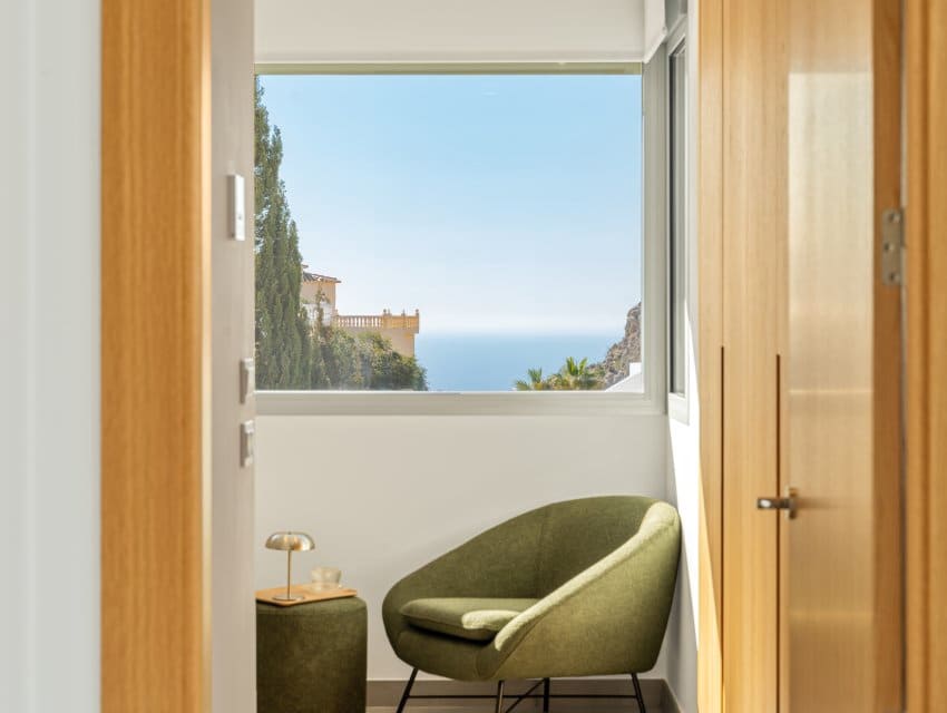 4 quarto Moradia para venda em Cumbre del Sol com piscina - 1 300 000 € (Ref: 9638049)