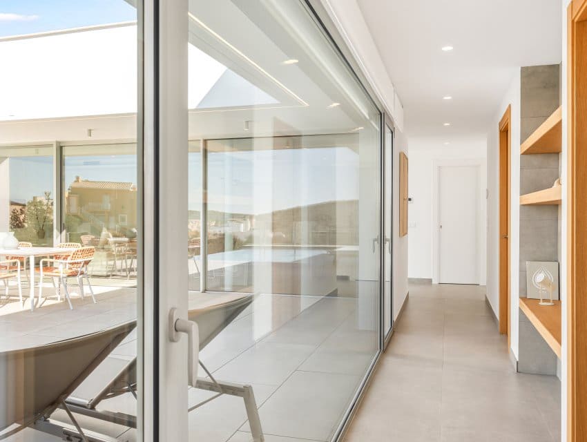 4 quarto Moradia para venda em Cumbre del Sol com piscina - 1 300 000 € (Ref: 9638049)