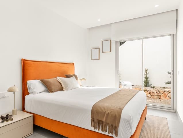 4 slaapkamer Villa te koop in Cumbre del Sol, Benitachell / Benitatxell met zwembad - € 1.300.000 (Ref: 9638049)