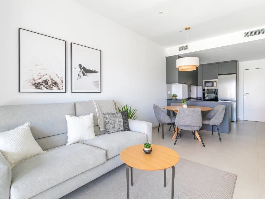 2 chambre Appartement à vendre à Torrevieja avec piscine - 290 000 € (Ref: 9794935)