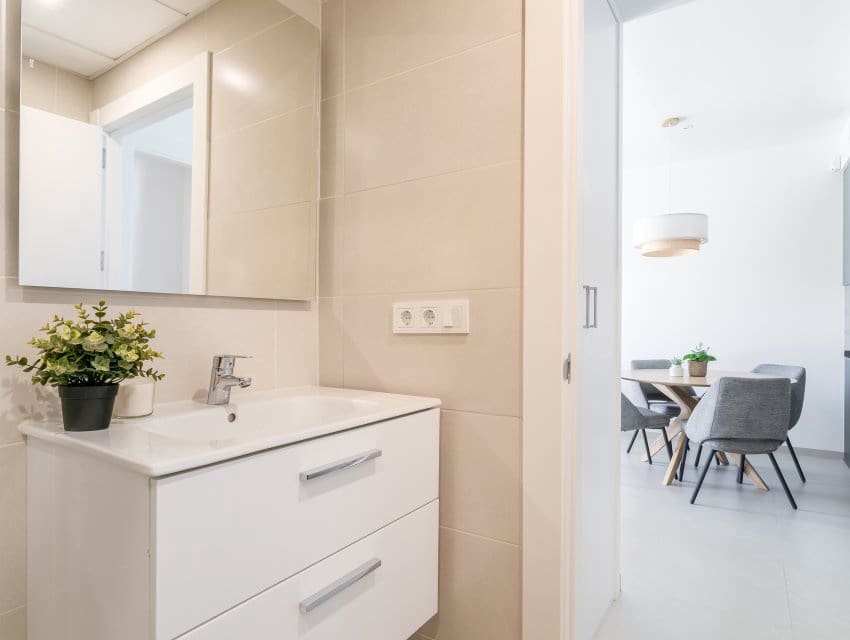 2 chambre Appartement à vendre à Torrevieja avec piscine - 290 000 € (Ref: 9794935)