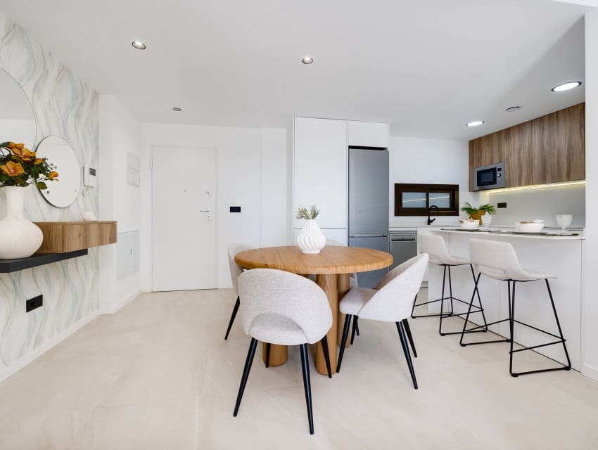 2 quarto Penthouse para venda em Los Alcazares com piscina - 320 000 € (Ref: 9794938)