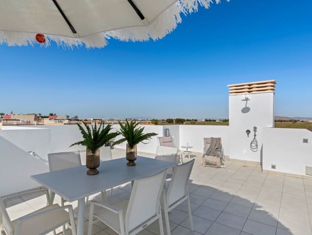 3 sypialnia Willa na sprzedaż w Centro, Los Alcázares z basenem - 544 841 € (Ref: 9794958)