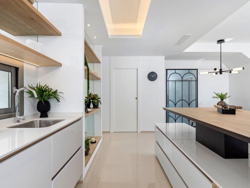 Chalet de 3 habitaciones en Los Alcázares en venta con piscina - 544.841 € (Ref: 9794958)