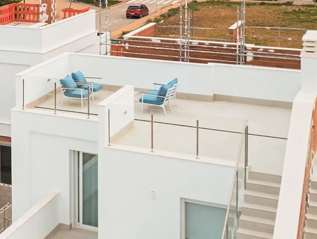 3 slaapkamer Huis te koop in Las Lomas de Rame - Bahía Bella, Los Alcázares met zwembad - € 467.000 (Ref: 9794959)