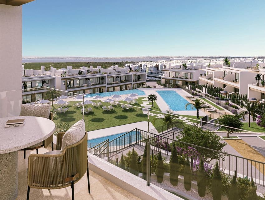 2 bedroom Apartment for sale in Los Balcones with pool garage - € 371,000 (Ref: 9844011)