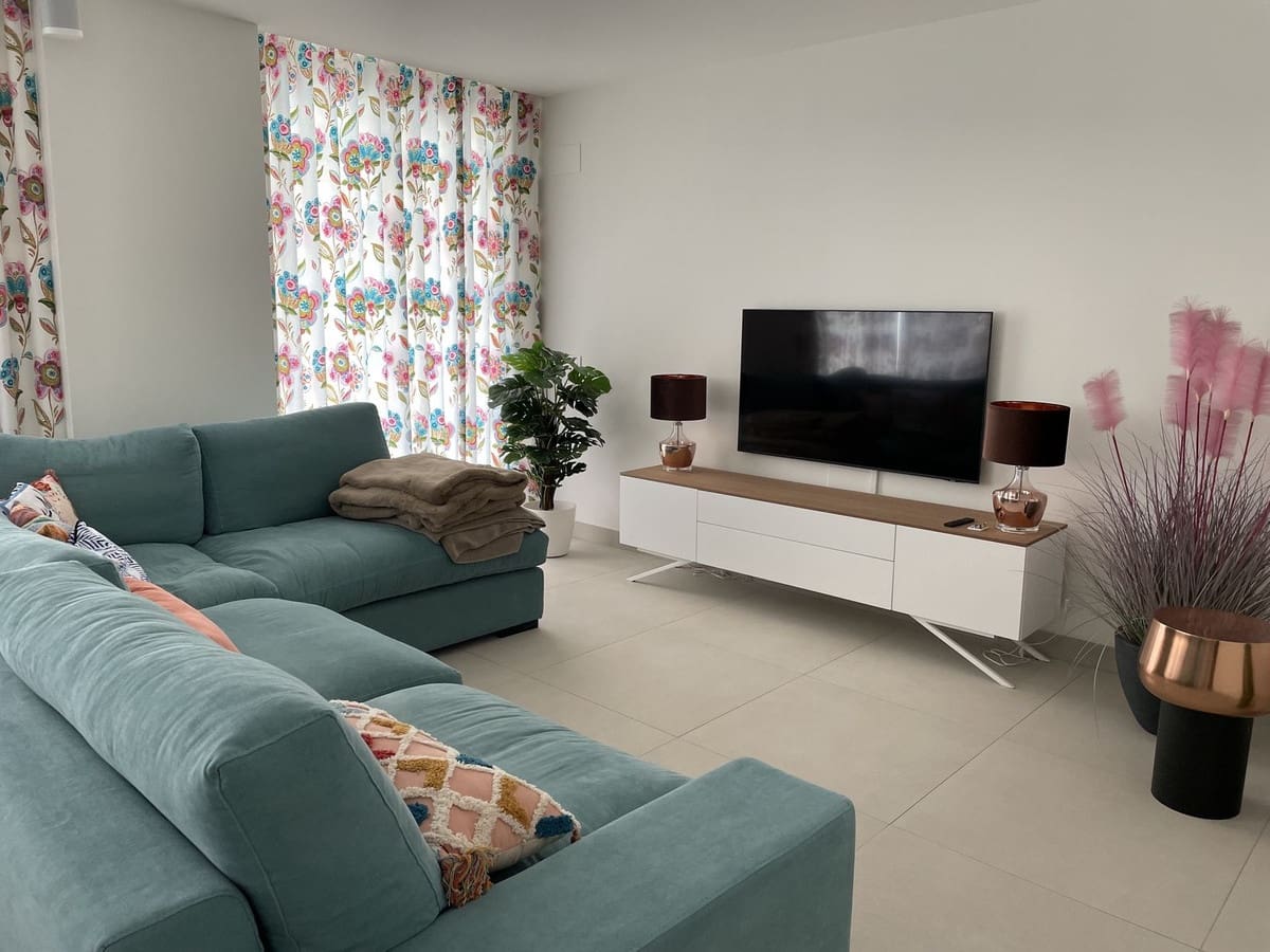 3 bedroom Apartment for sale in La Cala de Mijas with pool garage - € 795,000 (Ref: 7722273)