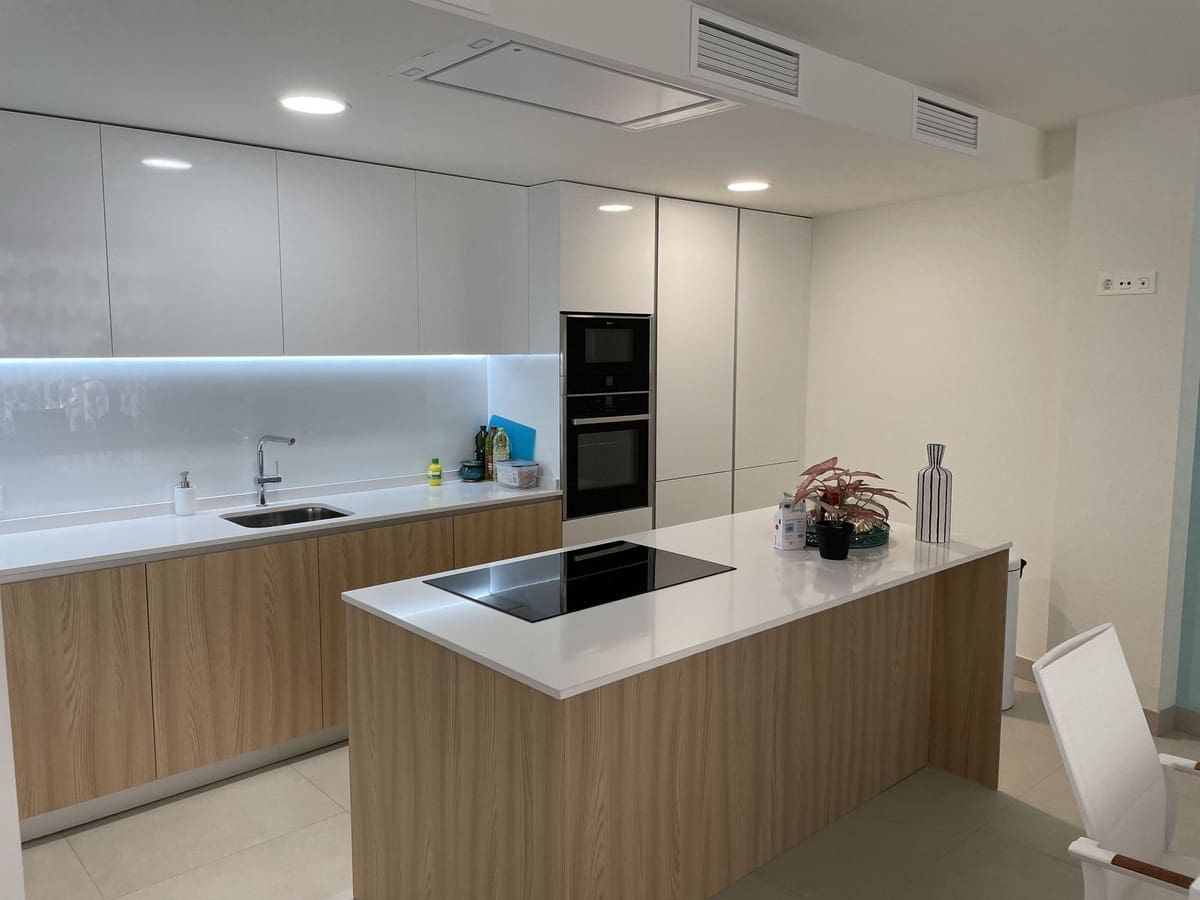 3 bedroom Apartment for sale in La Cala de Mijas with pool garage - € 795,000 (Ref: 7722273)