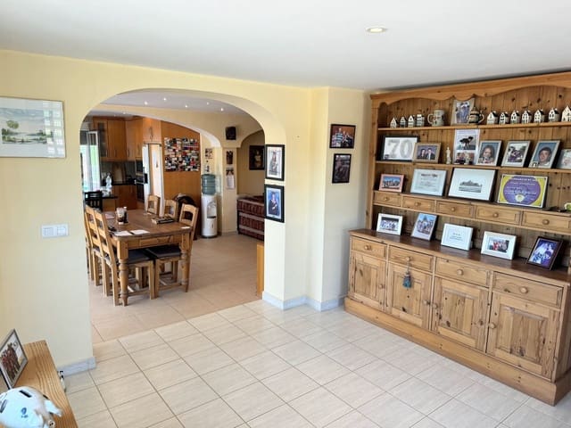 3 sovrum Finca/Hus på landet till salu i Coín med pool garage - 440 000 € (Ref: 8338792)