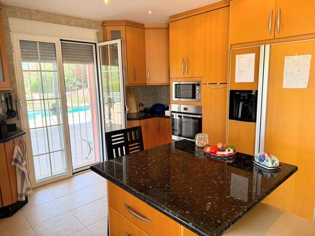 3 sovrum Finca/Hus på landet till salu i Coín med pool garage - 440 000 € (Ref: 8338792)