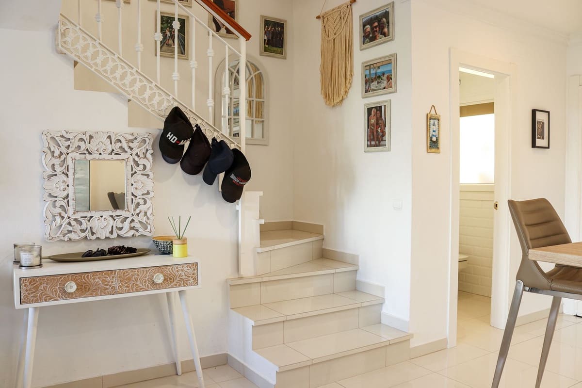 3 soveværelse Byhus til salg i Calahonda med swimmingpool garage - € 549.000 (Ref: 8709568)