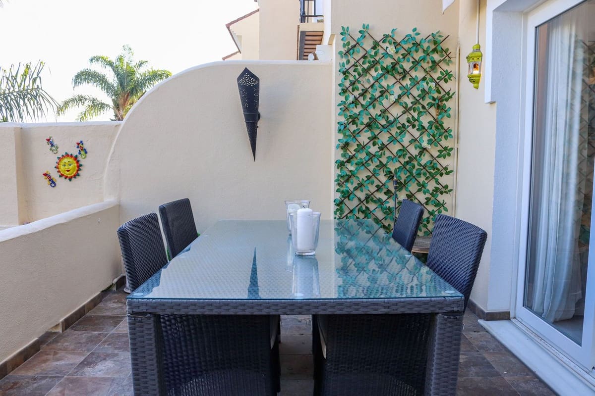 3 soveværelse Byhus til salg i Calahonda med swimmingpool garage - € 549.000 (Ref: 8709568)